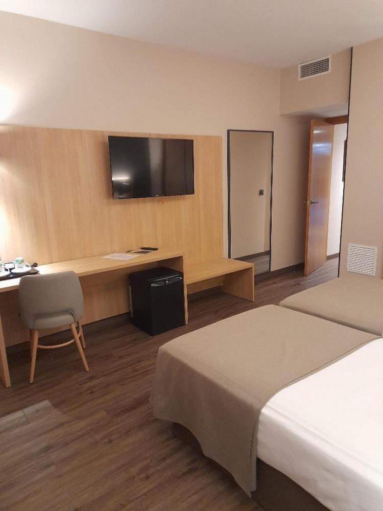 Sommos Hotel Benasque Spa エクステリア 写真