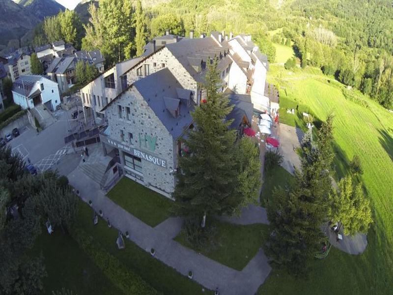 Sommos Hotel Benasque Spa エクステリア 写真